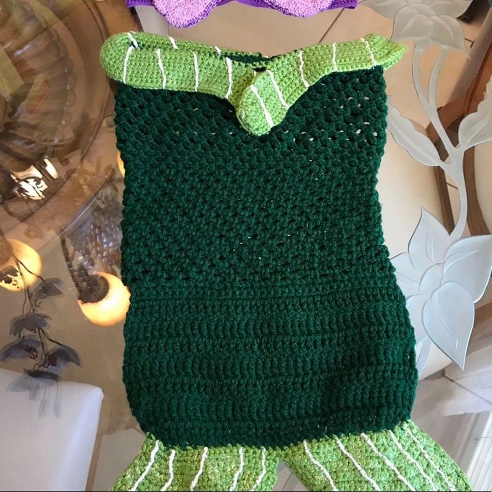 Childs crochet Ariel Costume Sz 3-4 T New